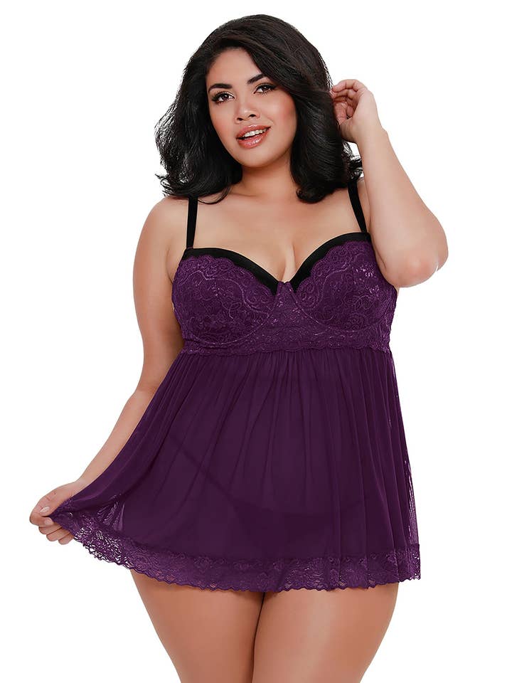 Nuisette superposée en dentelle contrastée grande taille pour la vente par Dreamgirl International