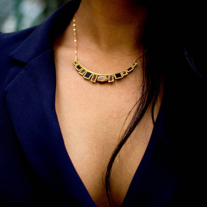 Collier Osiris Oeil de Tigre pour la vente par C'cedille