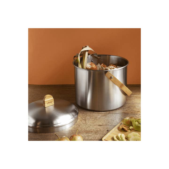 Pebbly International - Wholesale Food Storage Container - 7L Stainless Steel Compost Bin with Built-in Odor Filter3