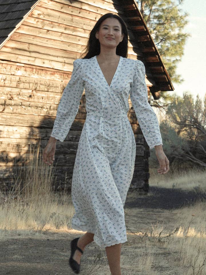 Atèlette - Wholesale Dress - Women's - White Blue Ditsy Floral Cotton Midi Dress - Emmeline Dress4