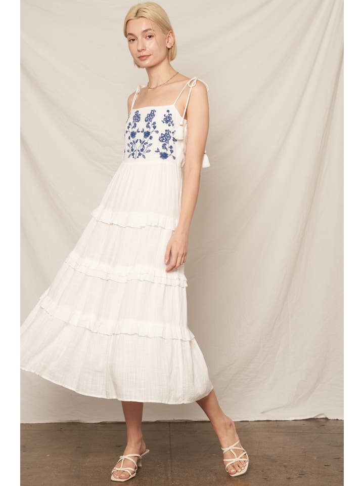 En Crème - Wholesale Dress - Women's - Tie Shoulder Embroidered Dress 1