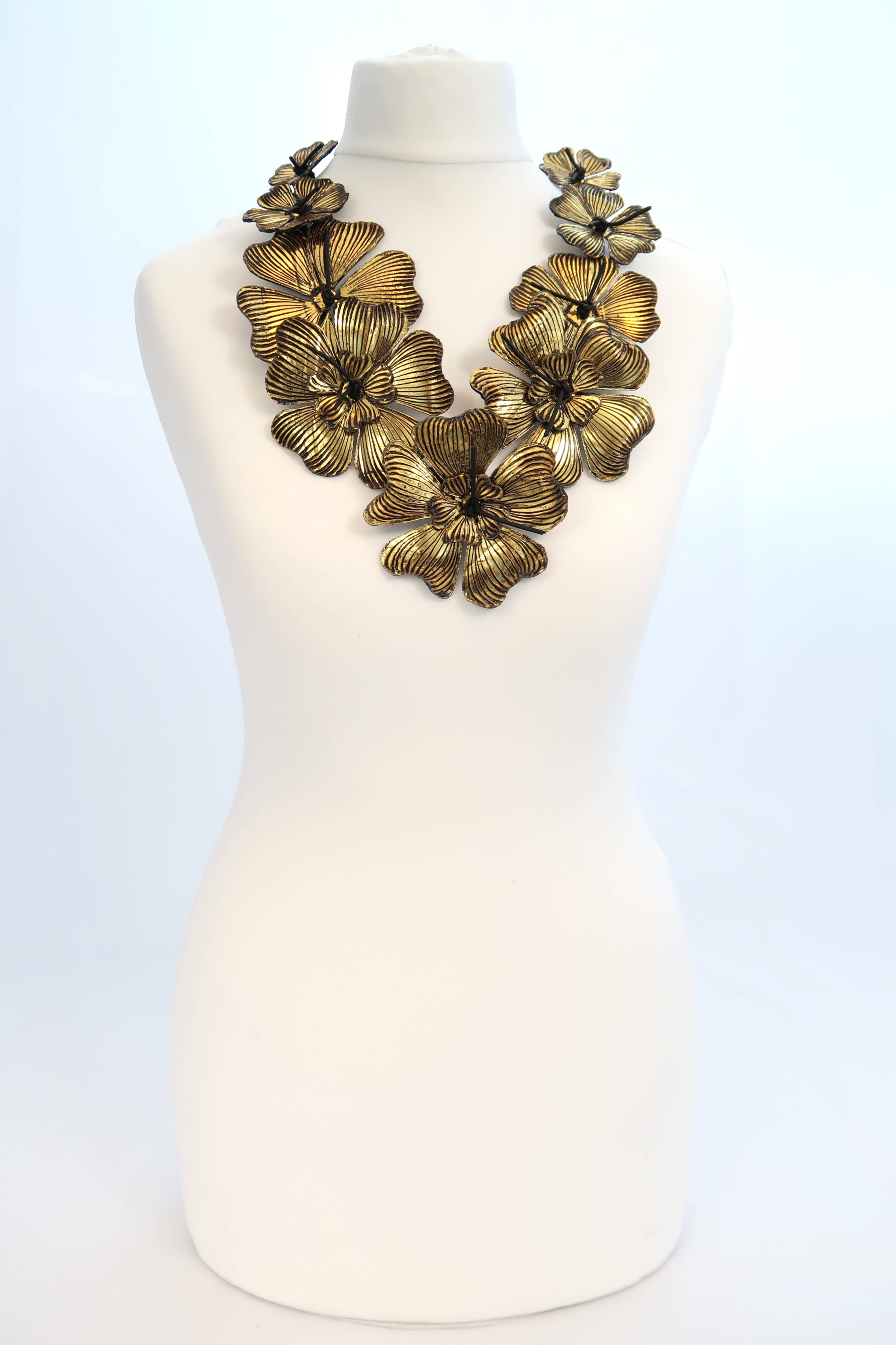 Wholesale Plumeria Flower Necklace made from recycled plastic