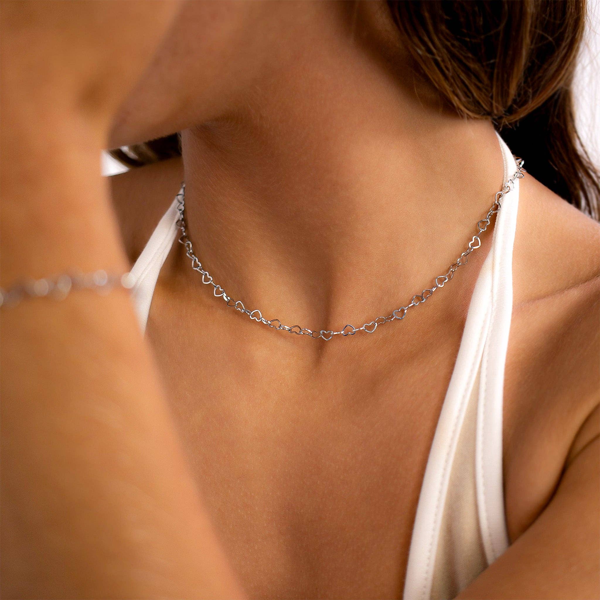 WJW - Wholesale Link & Chain Necklace - 18K Gold PVD Stainless Steel Linked Heart Chain Necklace1