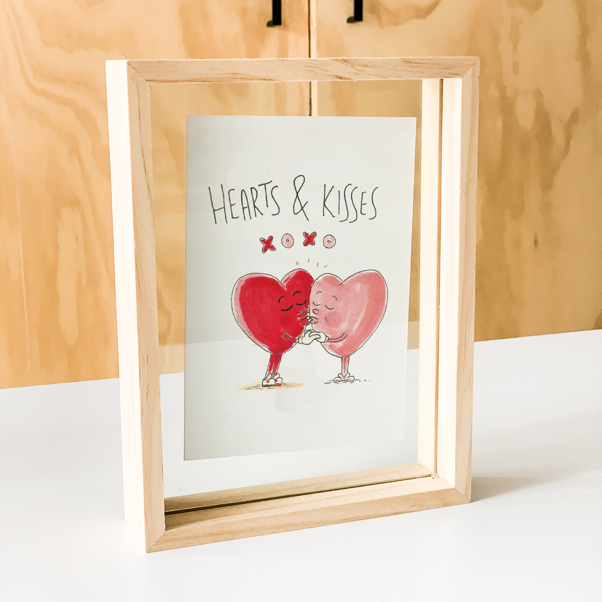 Well Drawn - Wholesale Valentine's Day Card - Hearts and Kisses4
