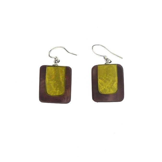 earring in shell in resin for wholesale by Culture Mix