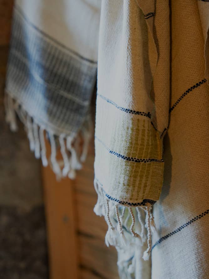 Palawan 220-gram Linen Turkish Towel for wholesale by MINOA