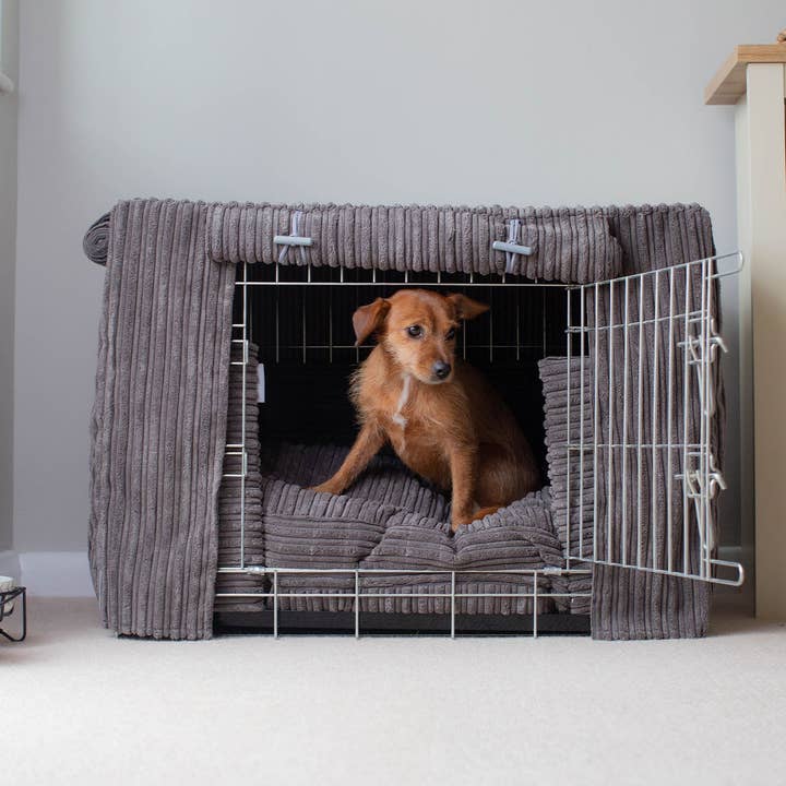 Lords and Labradors - Wholesale Pet Bed - Dog - Dog Crate Set in Dark Grey Essentials Plush1