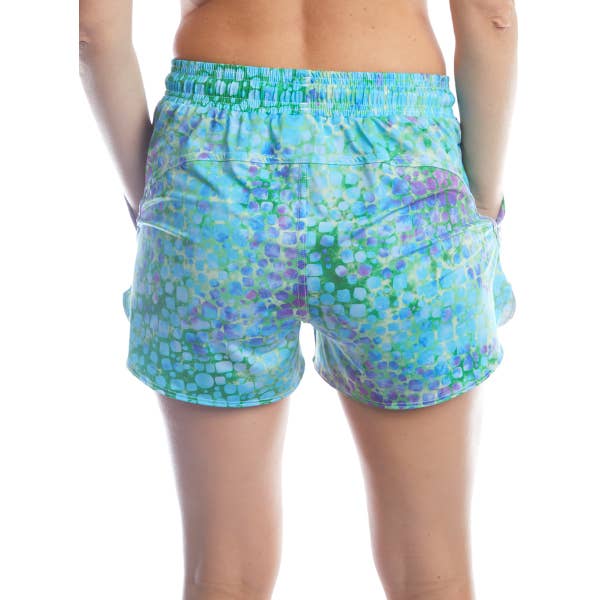 Short de volley Gecko Green pour femme pour la vente par Sideout Sport