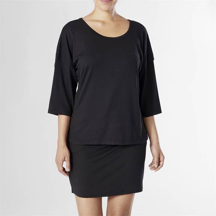 Haut à col croisé Rosie Animal pour la vente par COCO + CARMEN