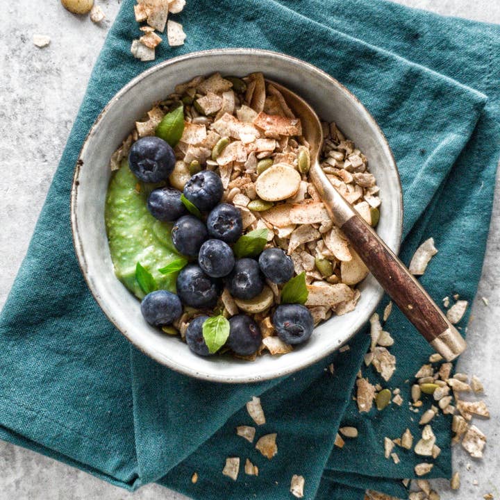 Maria Lucia Bakes - Wholesale Granola - Unsweetened Keto Macadamia & Coconut Granola 6 x 312g /11oz8