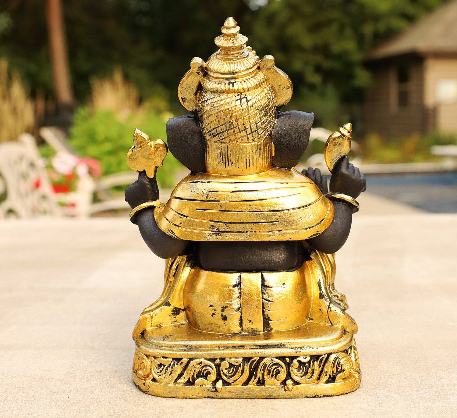 Lungta Imports - Vendita all'ingrosso Scultura - Statua di Ganesh Ganesha Elefante indù Dio del successo in resina colata a freddo finitura oro3