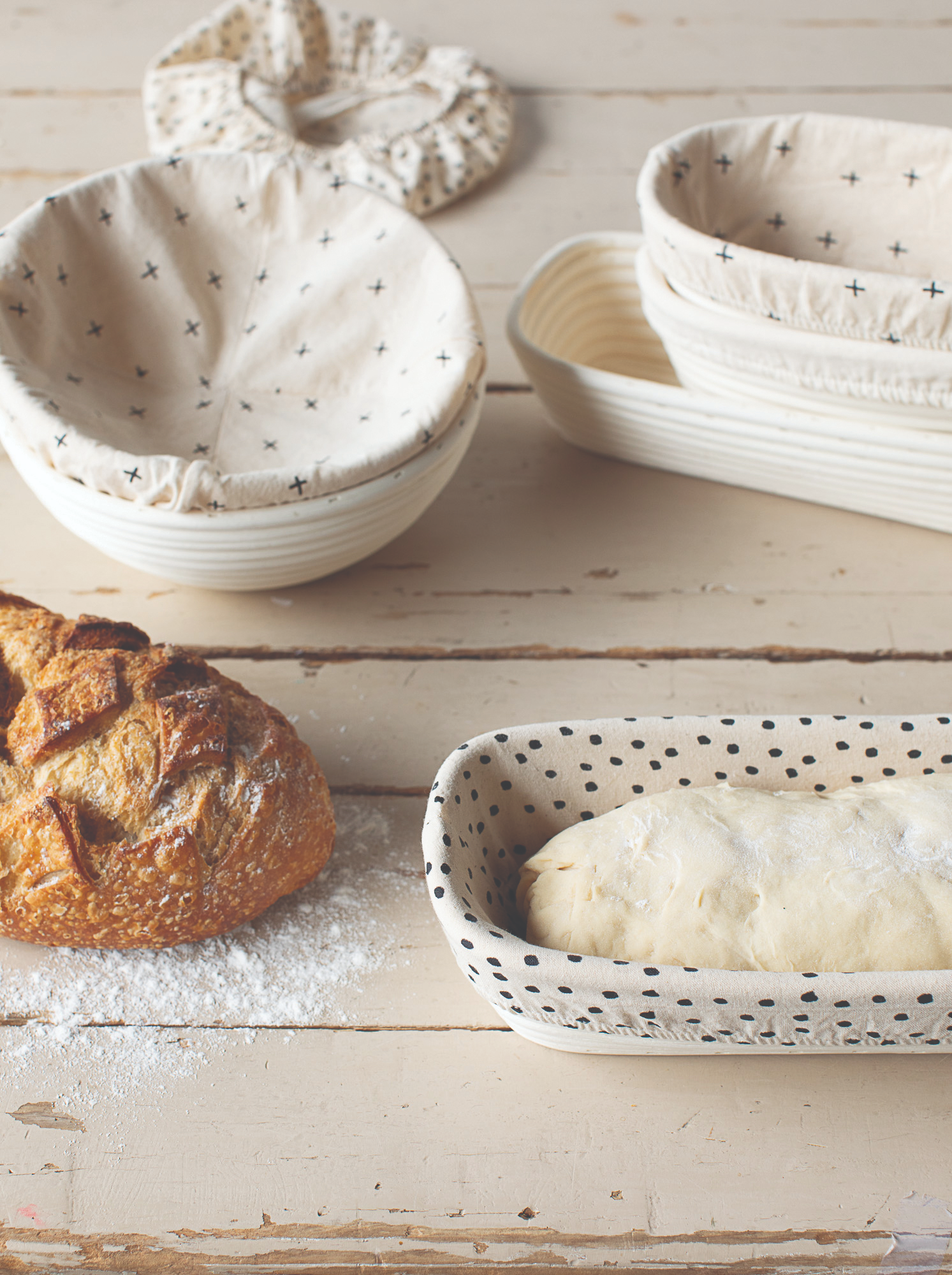 Now Designs by Danica - Wholesale Bread Pan - Banneton Dot Cotton Liner Rectangle2