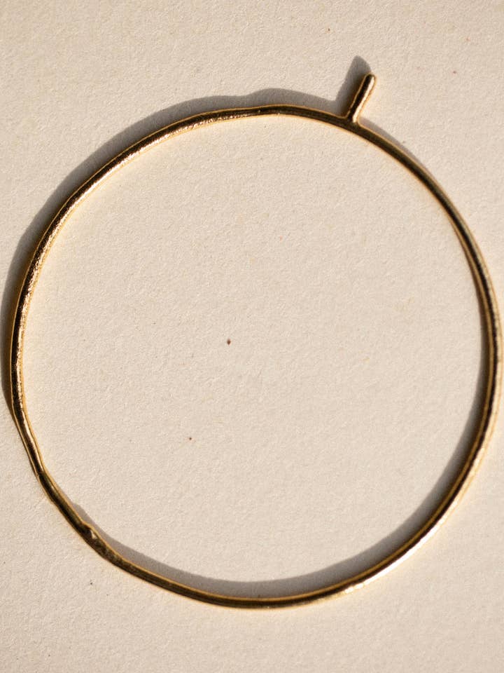 KOSMA BANGLE gold für den Großhandel von TYLA LATO