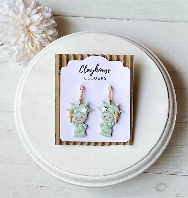 Clayhouse Colours – Brincos de argola por atacado – Brincos Artesanais do Quatro de Julho | Brincos Vermelhos, Brancos e Azuis5