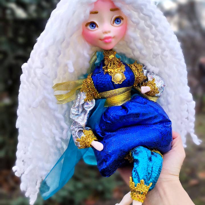 Bambola da collezione Big Doll Artist Snow Christmas art doll per la vendita all'ingrosso da parte di FairyArtDolls
