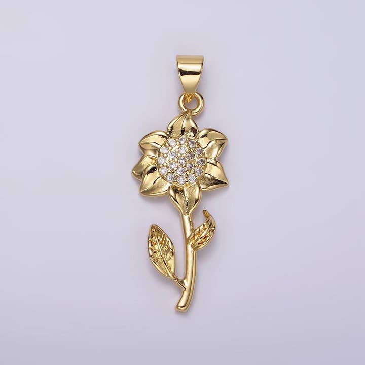 Pendentif Fleur de Jonquille en Or 14K Rempli Nature Micro Pavé CZ Clair | N1942 pour la vente par Aim Eternal
