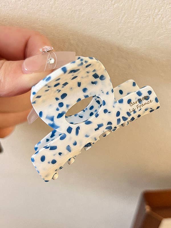 Mini Fermaglio Vintage a Blocchi di Colore in Acetato DP25B949 per la vendita all'ingrosso da parte di Dipped Shop