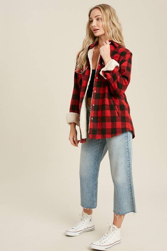 Pink Irene Wholesale - Wholesale Shirtjack/Shacket - Dames - SHERPA GEVOERD GERUITE JAS AAN DE VOORKANT9