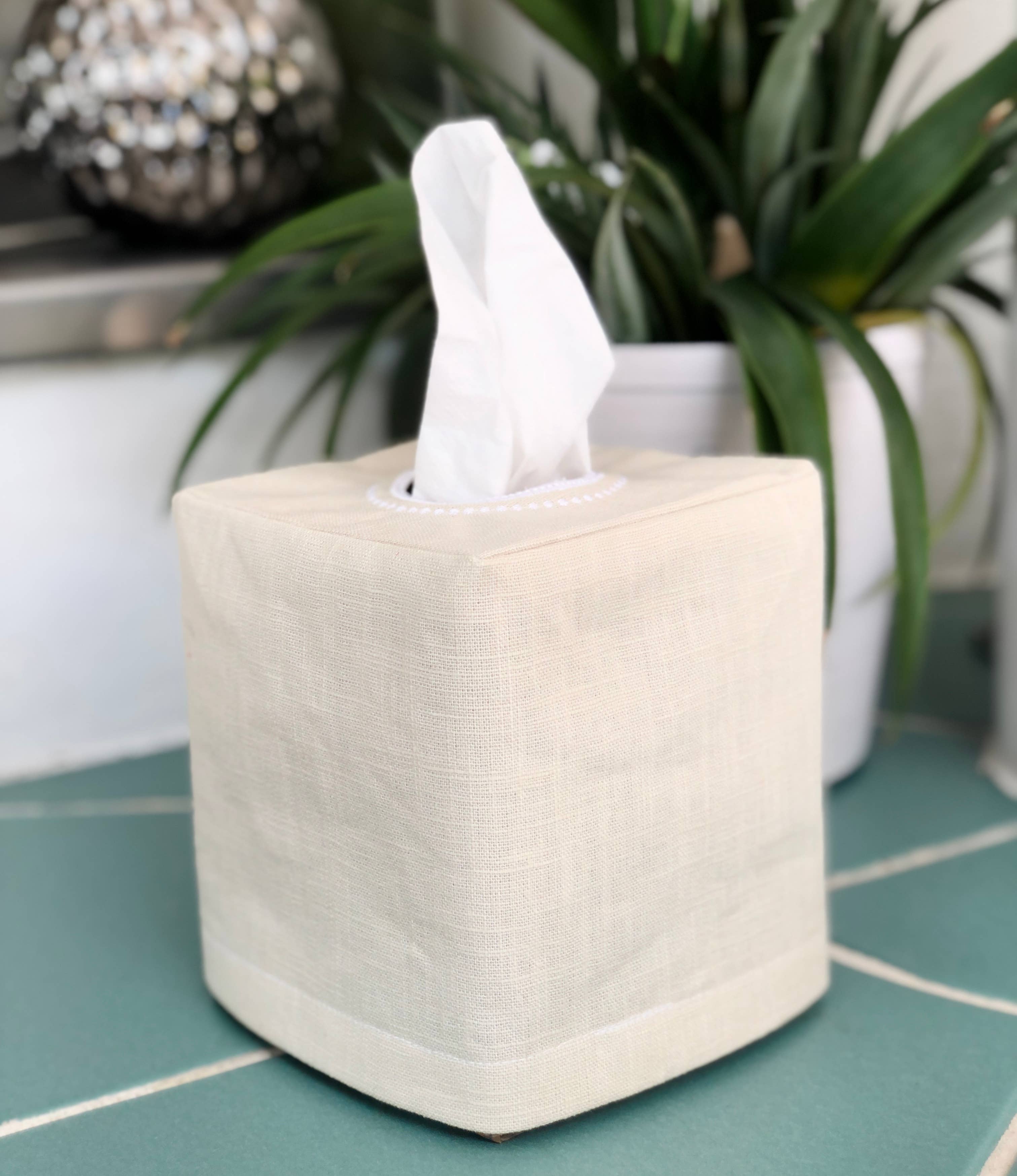Belle Linen - Wholesale Tissue Box - Beige Linen Tissue Box Cover3