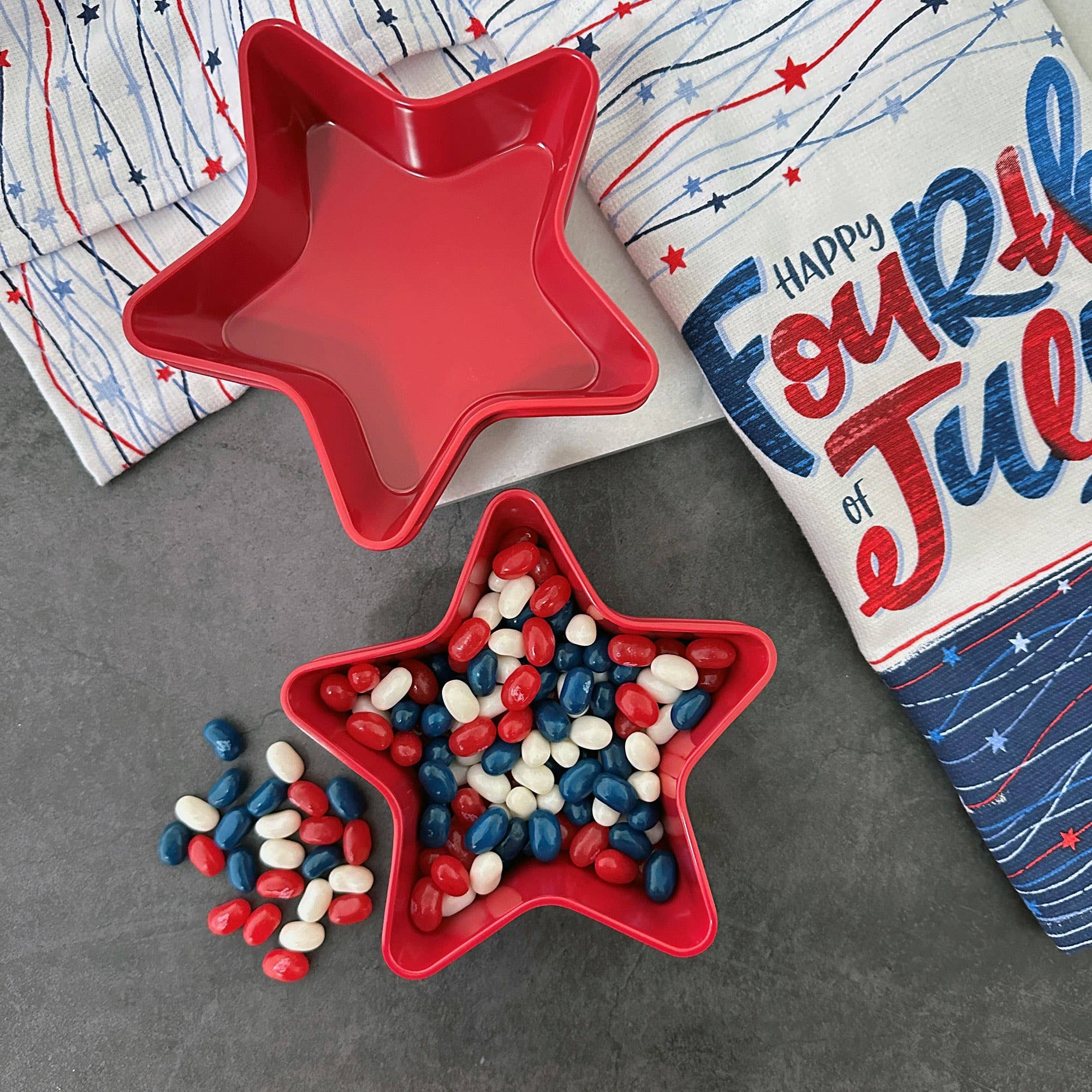 Supreme Housewares - Wholesale Bowl - Patriotic Star Melamine 5 1/2" Bowl, Red6