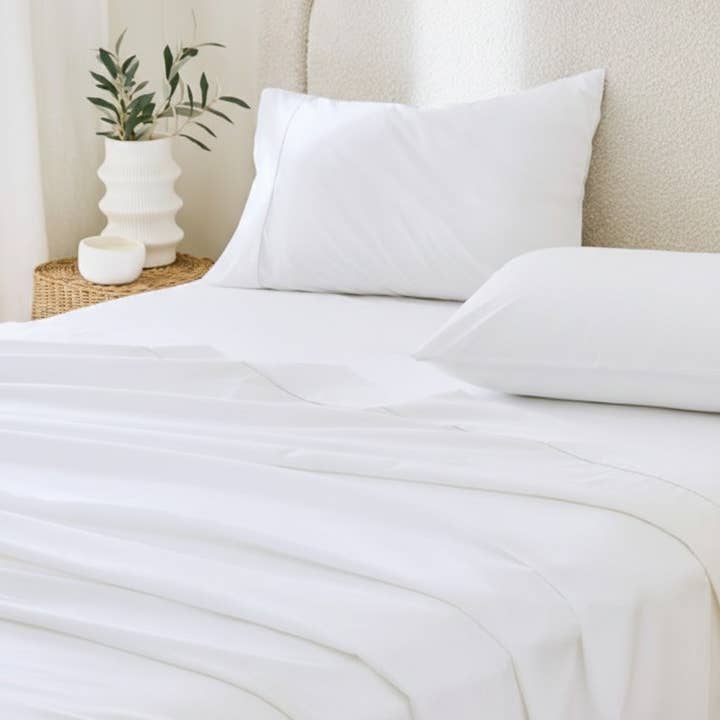California Cotton Club Sheet Set – White for wholesale by Koshani