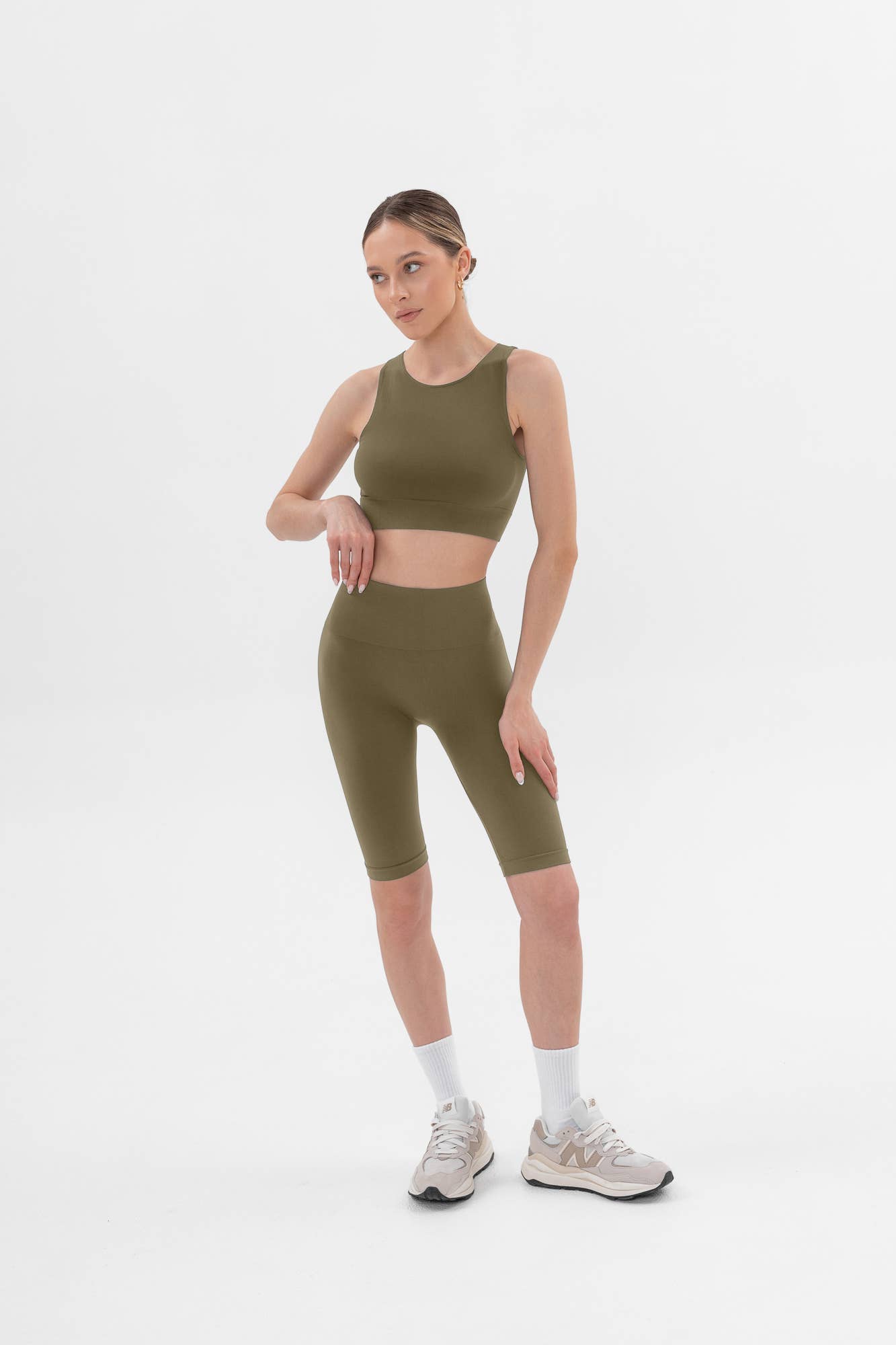 SIAWEAR - Wholesale Athletic Shorts - Women's - Leggings Bike Shorts 120 den. IGUANA Yoga Pilates 🇮🇹4