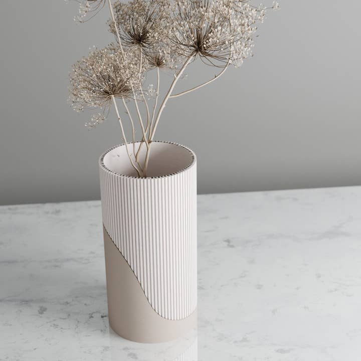 Modernized Pottery - Wholesale Vase - Contour Vase9