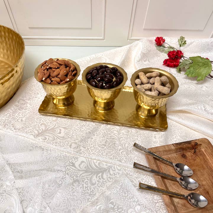 India Handicrafts Inc - Wholesale Serving Tray - Gold Aluminum Serving Tray & Pedestal Bowls, Set of 4