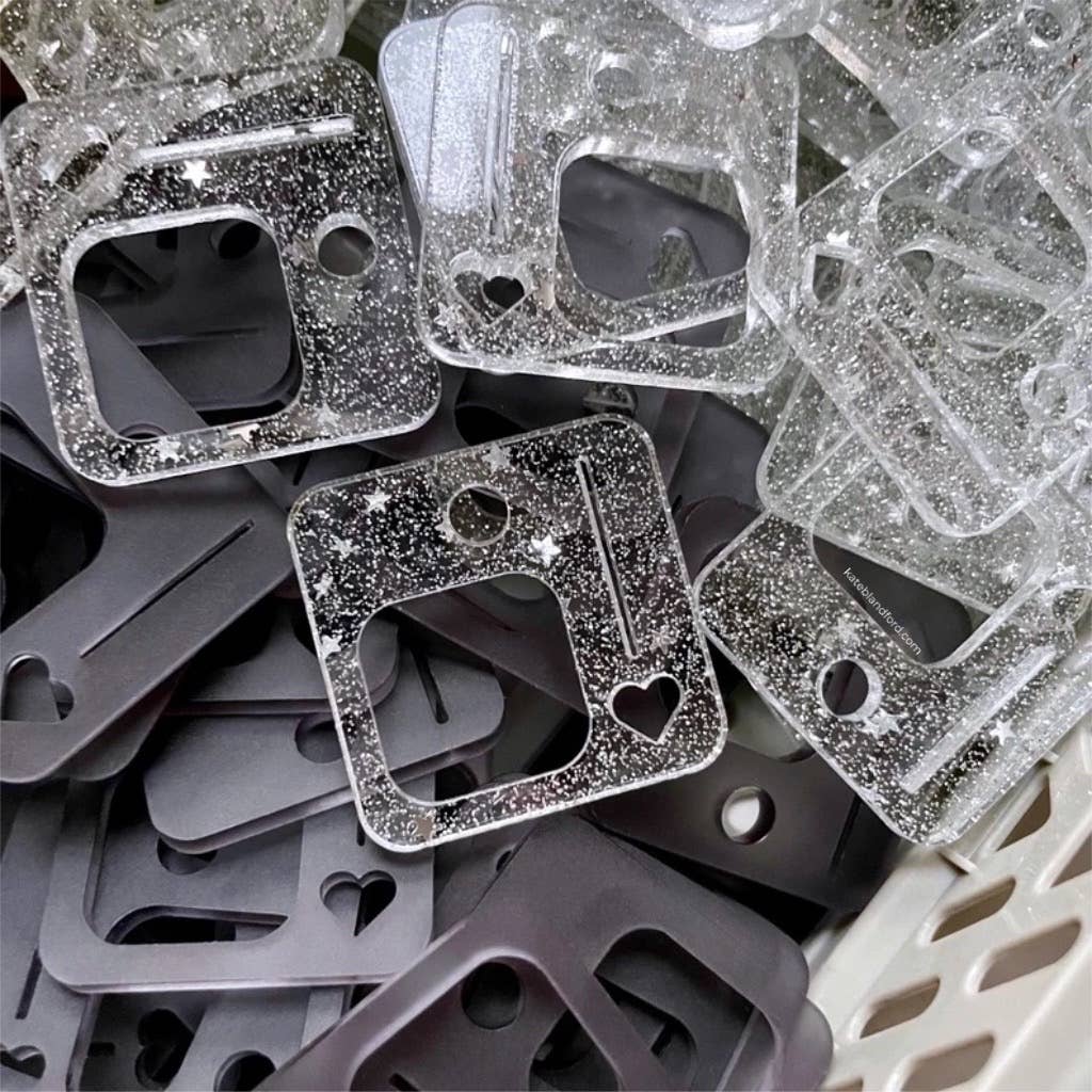 Kate Blandford – wholesale Embroidery/cross-stitch supplies – Acrylic floss drop set of 10 with flexi cable ring4