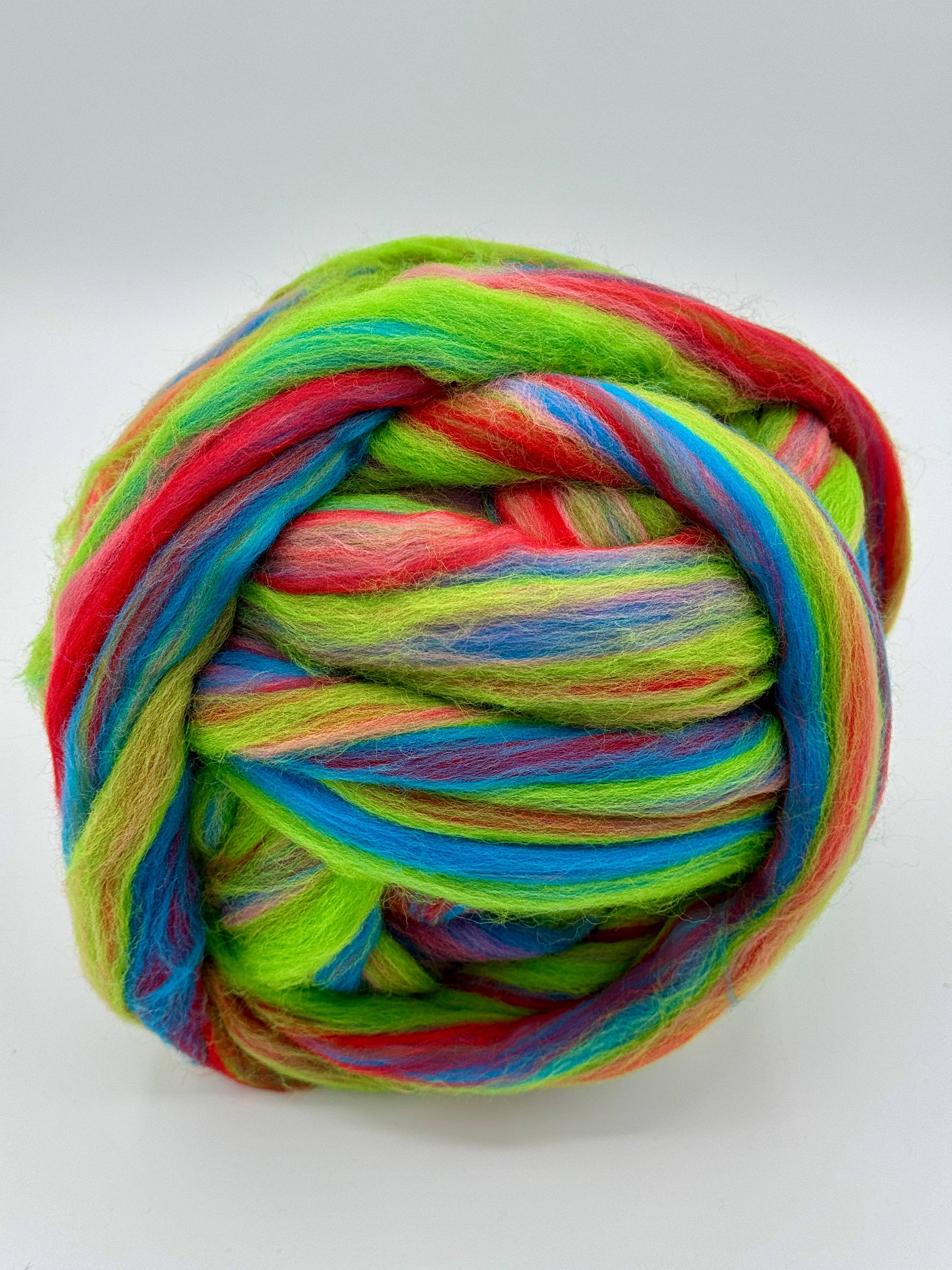 Multicolor MIXED MERINO WOOL ROVING A27 ODALA for wholesale on Faire1