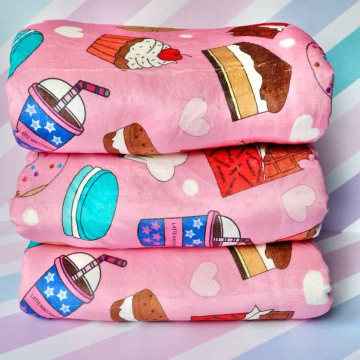 Couverture Doux Souhaits. Réchauffez-vous à la chaleur du magnifique design de notre couverture la plus rose. pour la vente par HUELLITAS INFINITAS