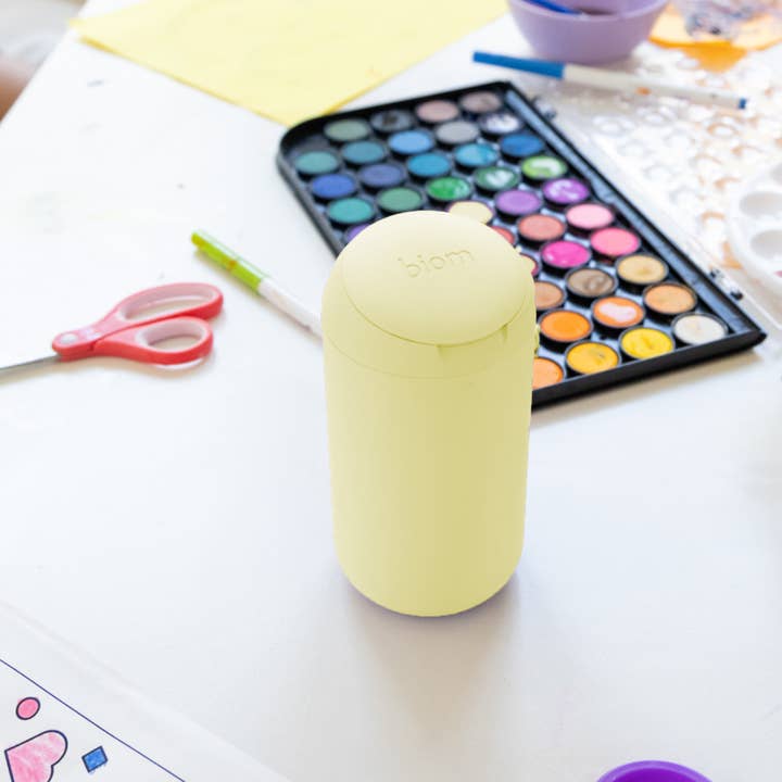 biom - Wholesale All-Purpose Cleaning Wipes - Biom Mini⢠Dispenser4