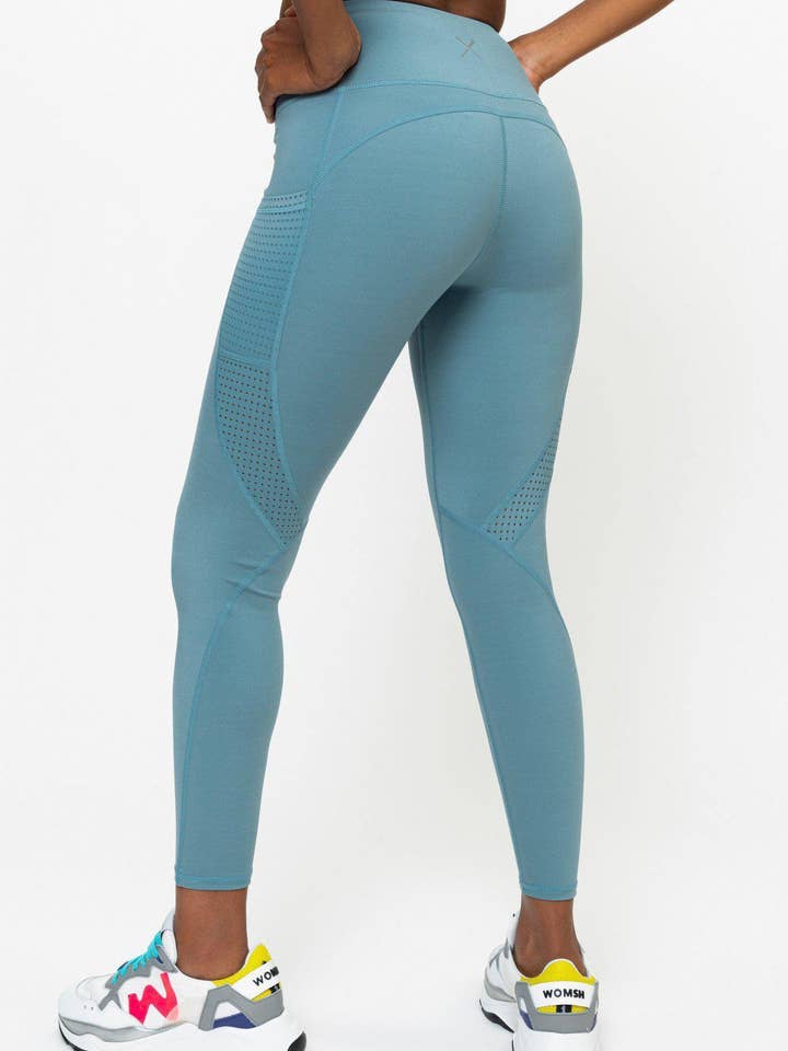 Dexed - Vendita all'ingrosso Completo sportivo - Donna - Set Completo Sportivo Leggings | Reggiseno Guna Celeste