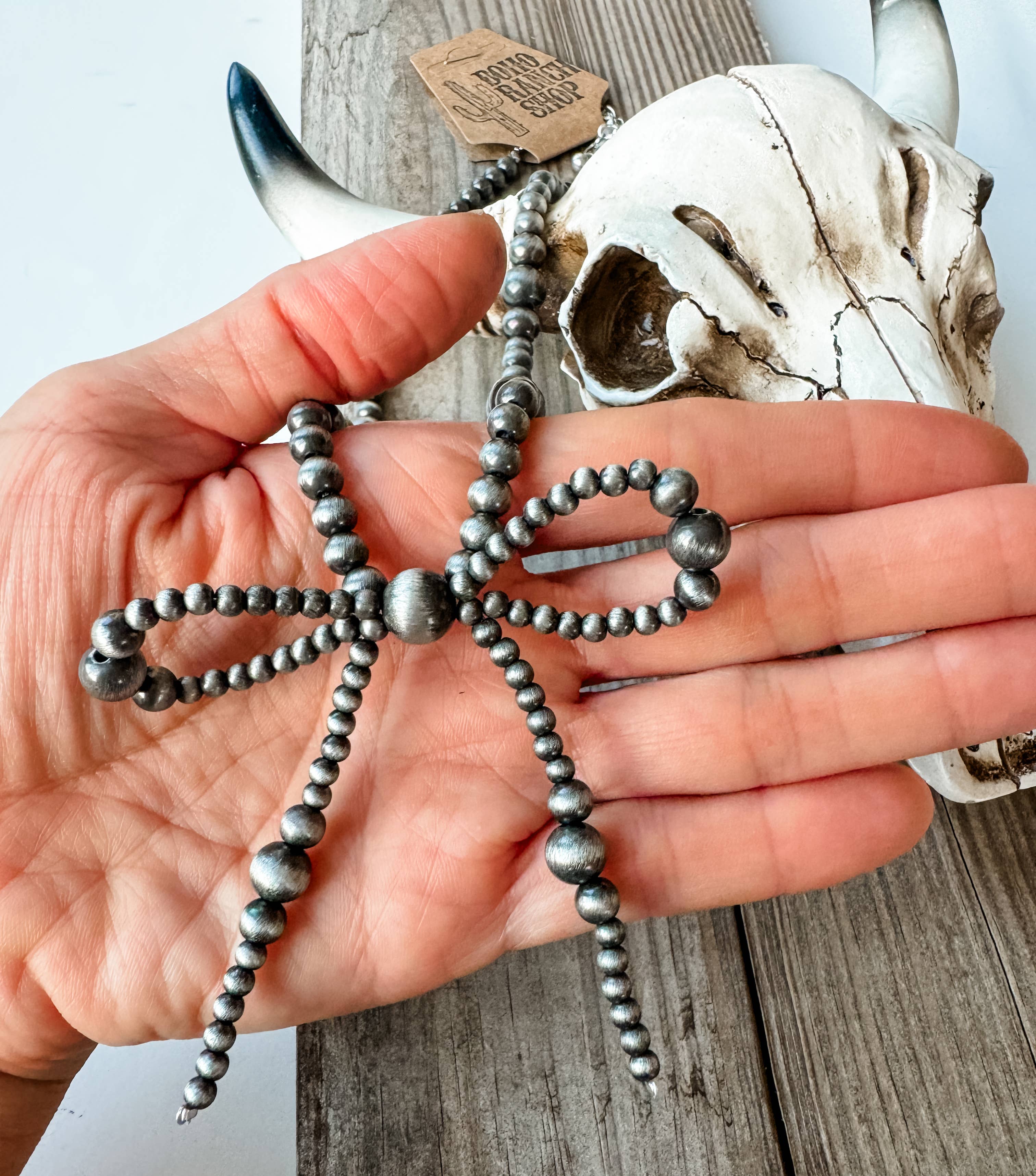 Boho Ranch Shop - Venta al por mayor Collares de cuentas/perlas - Collar de Lazo Coqueta de Cuentas Navajo Occidental1