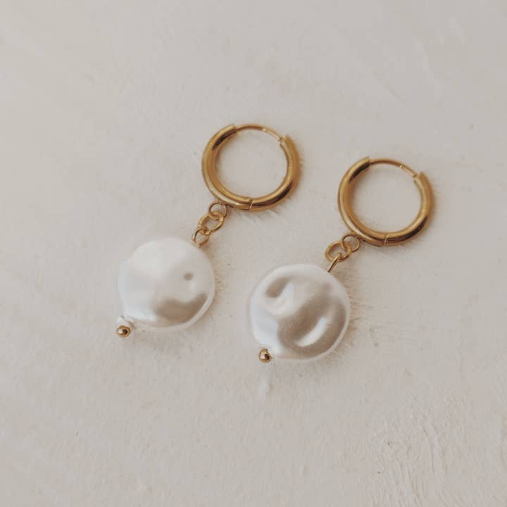 Olive Branch Jewelry & Co. - Wholesale Huggie Earrings - Makiah Huggie Hoops1