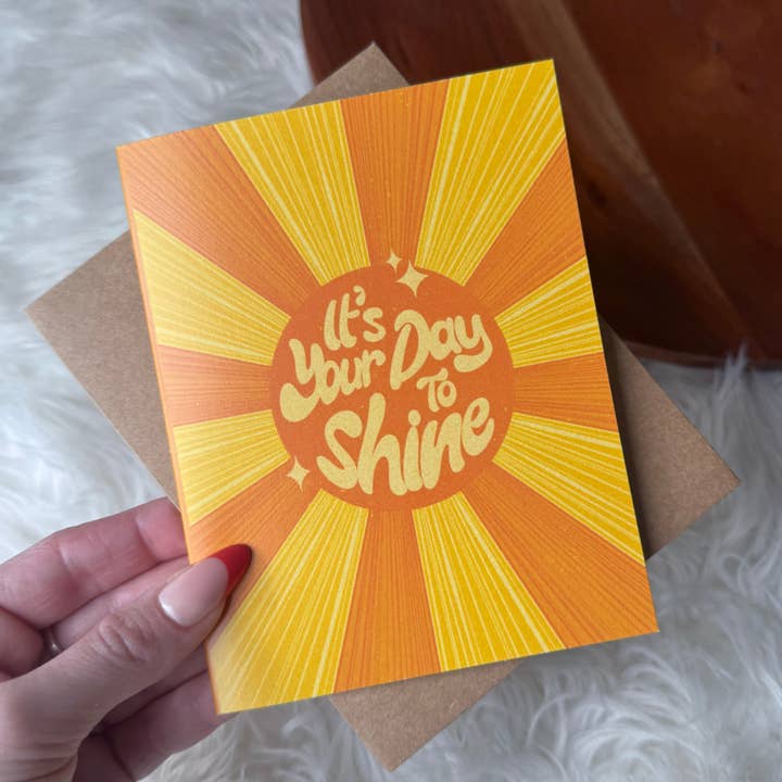 Big Moods - Wholesale Birthday Card - "It's your day to shine" Sunshine Groovy Text Birthday Card