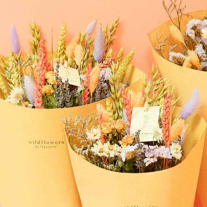 Wildflowers by Floriette - Wholesale Dried/Pressed Flowers - Dried Flowers - Field Bouquet Lavender Peach