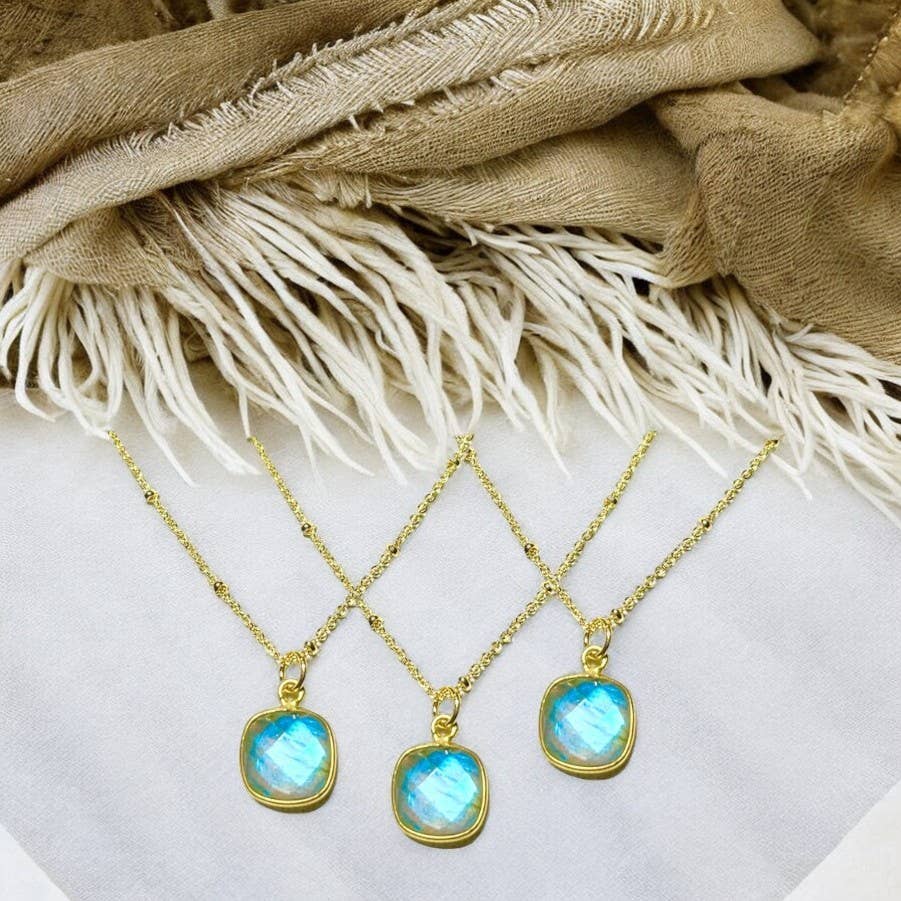 TOURMALYN - Wholesale Pendant/Charm Necklace - “MARTA” pendant gilded with fine gold Labradorite stone6