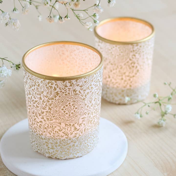 Medium tealight holder, Baroque princess/White for wholesale by LILI'S LOFT