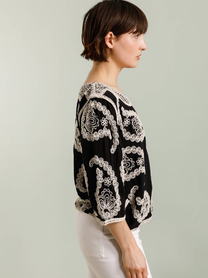 DIX-ONZE - Wholesale T-Shirt - Women's - Embroidered Top with 3/4 Sleeves – Ornamental Patterns2