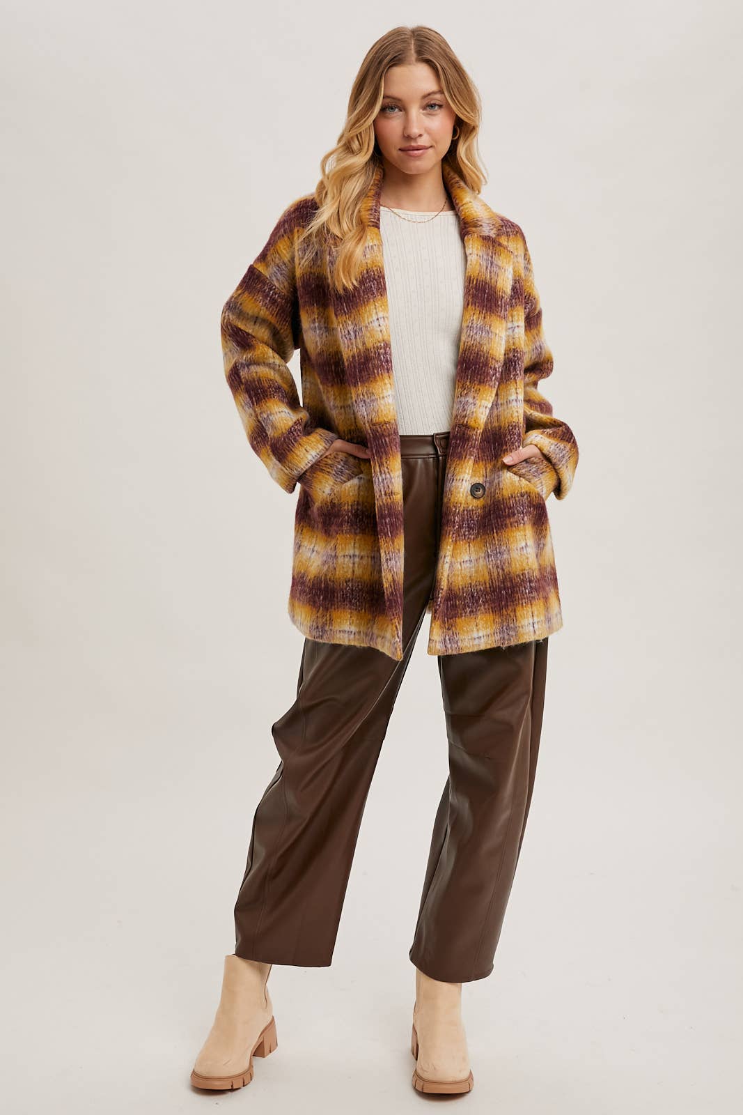 Bluivy - Wholesale Coat - Women's - DOUBLE BREASTED BRUSHED PLAID SHACKET8