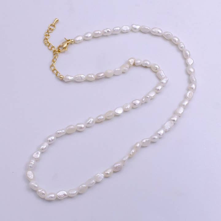 Aim Eternal - Vendita all'ingrosso Collane di perline/perle - Collana a strati da 14 pollici con perle d'acqua dolce incastonate in oro 14K con estensore.0