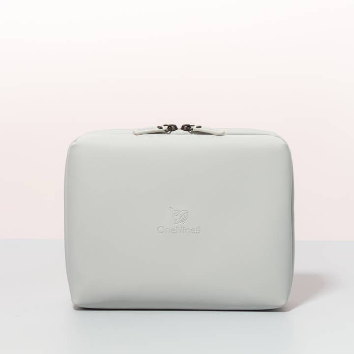 OneNine5 - Wholesale Toiletry Bag - Women's - Eco Travel Wash Bag, Moeraki Grey0