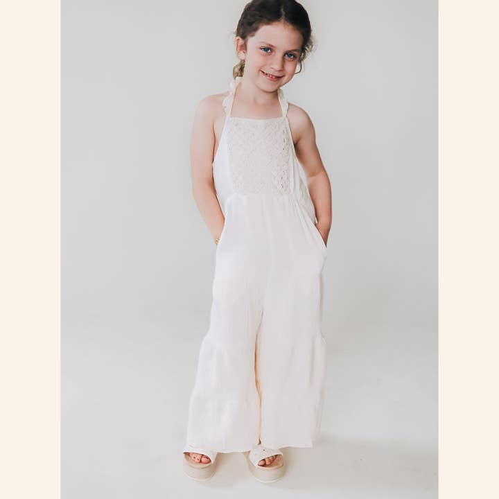HAHA MAMA Clothing - Venta al por mayor Conjunto de mamá y bebé - Mono de Crochet Blanco Suave para Mamá e Hija - Niña4