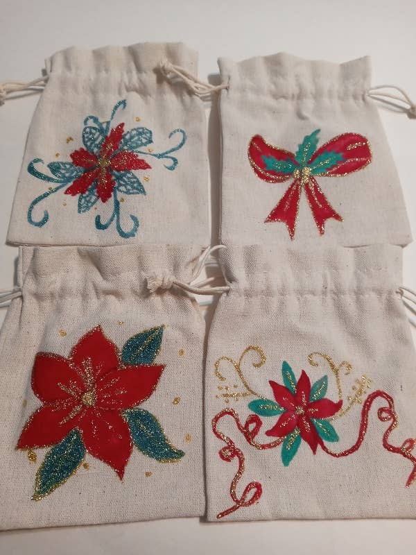 Mini sac, coton, 4 sacs à bonbons mignons. X46 @ pour la vente par BLUE RIBBON ORNAMENTS