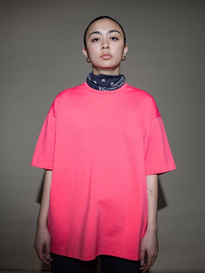 Haut Joshua Shortsleeve en Hubba Bubba pour la vente par et Tigre