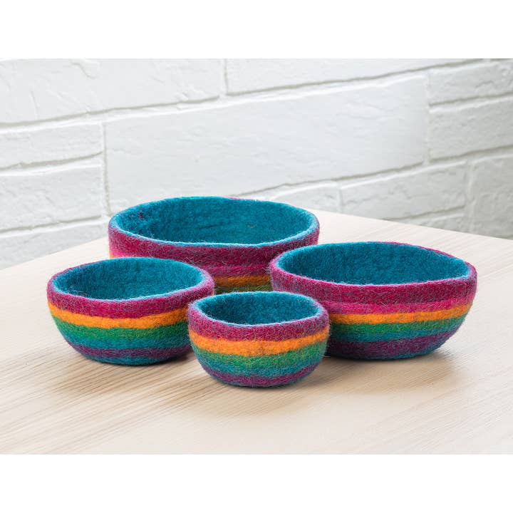 Abbott - Wholesale Decorative Plate/Dish/Bowl - Set of 4 Nesting Bowls-Rainbow-3.5-7"D1