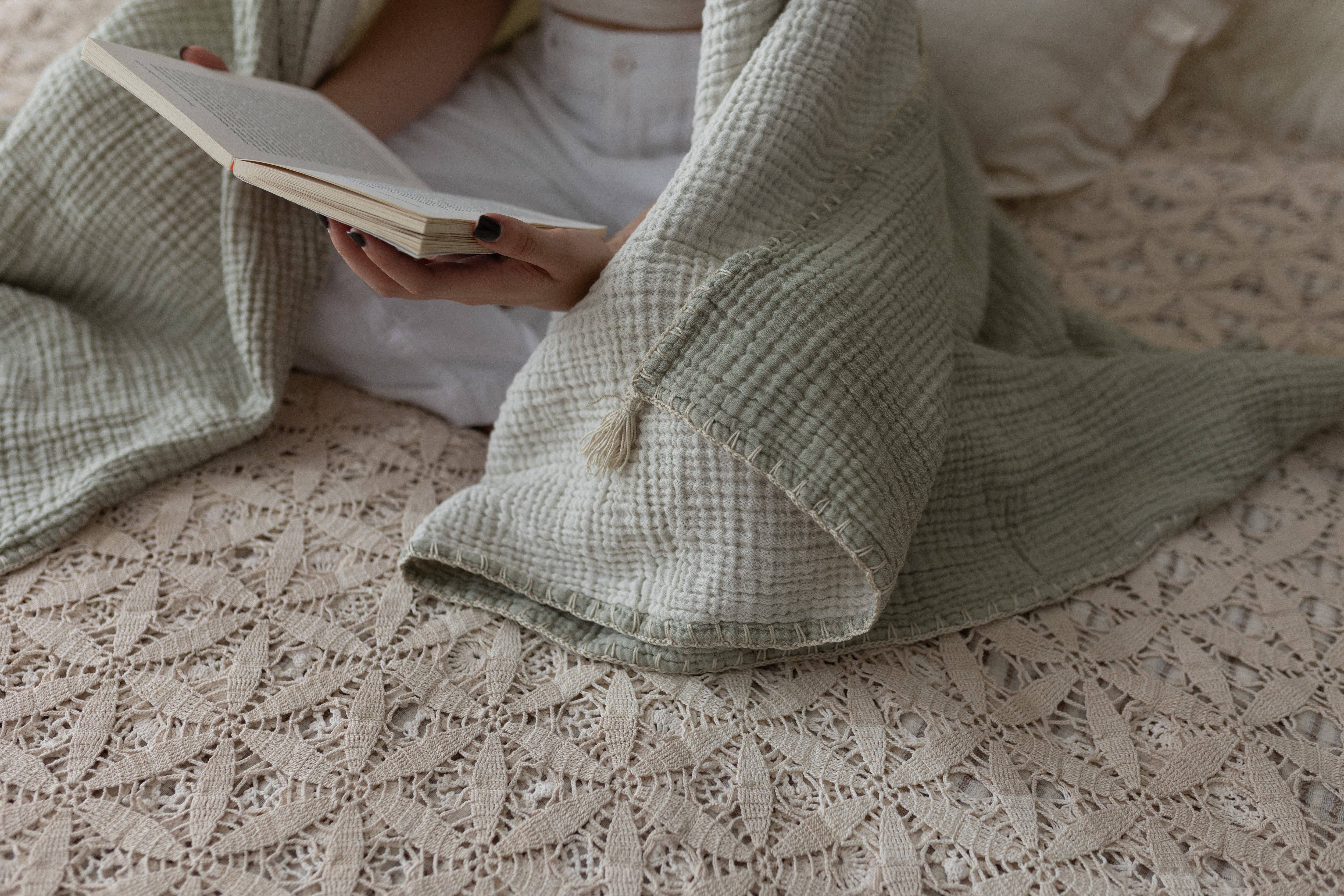 Naturloom - Wholesale Bedding Blanket - GOTS Certified Organic Muslin Blanket, Sage Green Bedspread, Lightweight Gauze Quilt, King Size Cotton Throw, Boho Bedding3