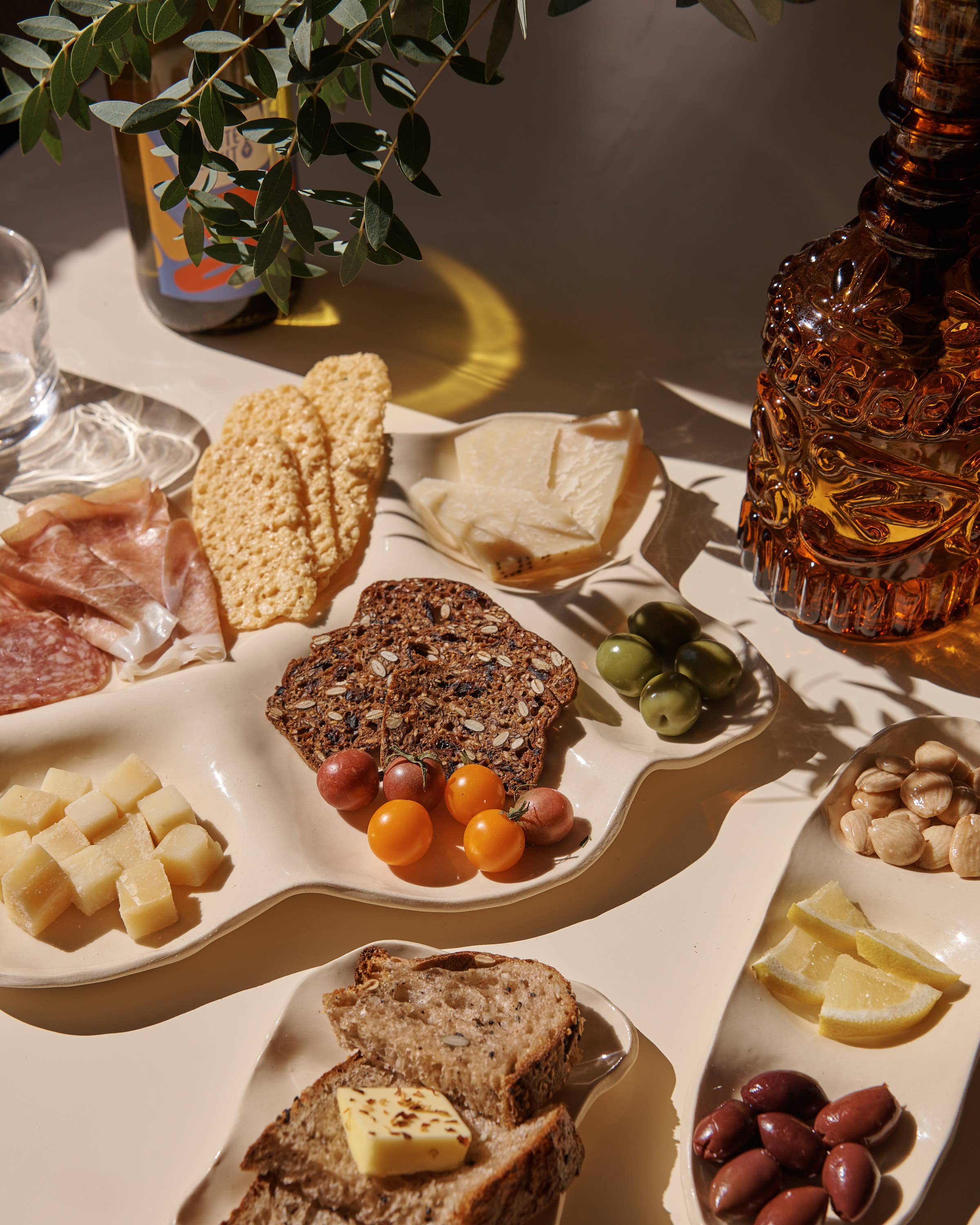 unit65 – wholesale Cheese board – Large White Ceramic Charcuterie Board 5