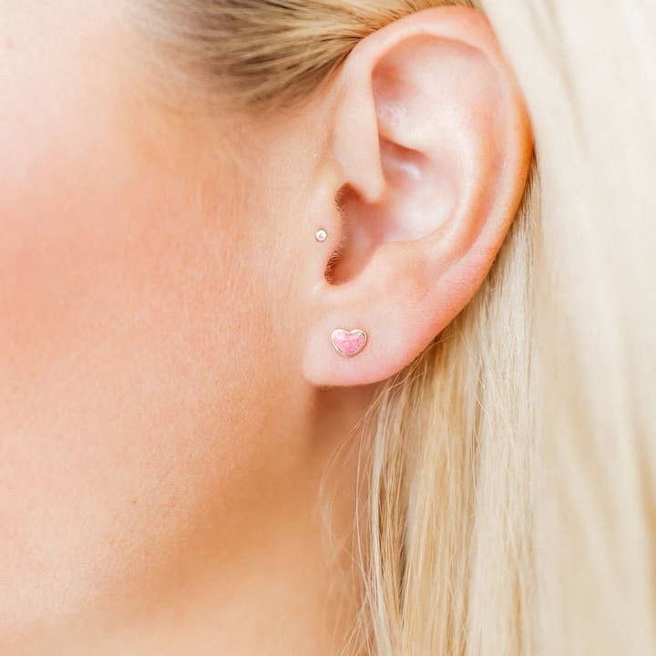 LINNY CO - Wholesale Stud/Post Earrings - Screwback Stud Earrings - Nora Heart Pink1